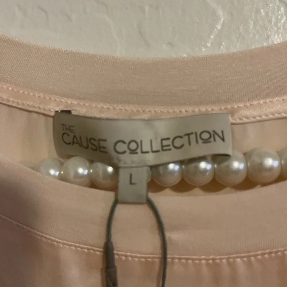 The Cause Collection Pale Pink 100% Silk Blouse Size L - Picture 3 of 3